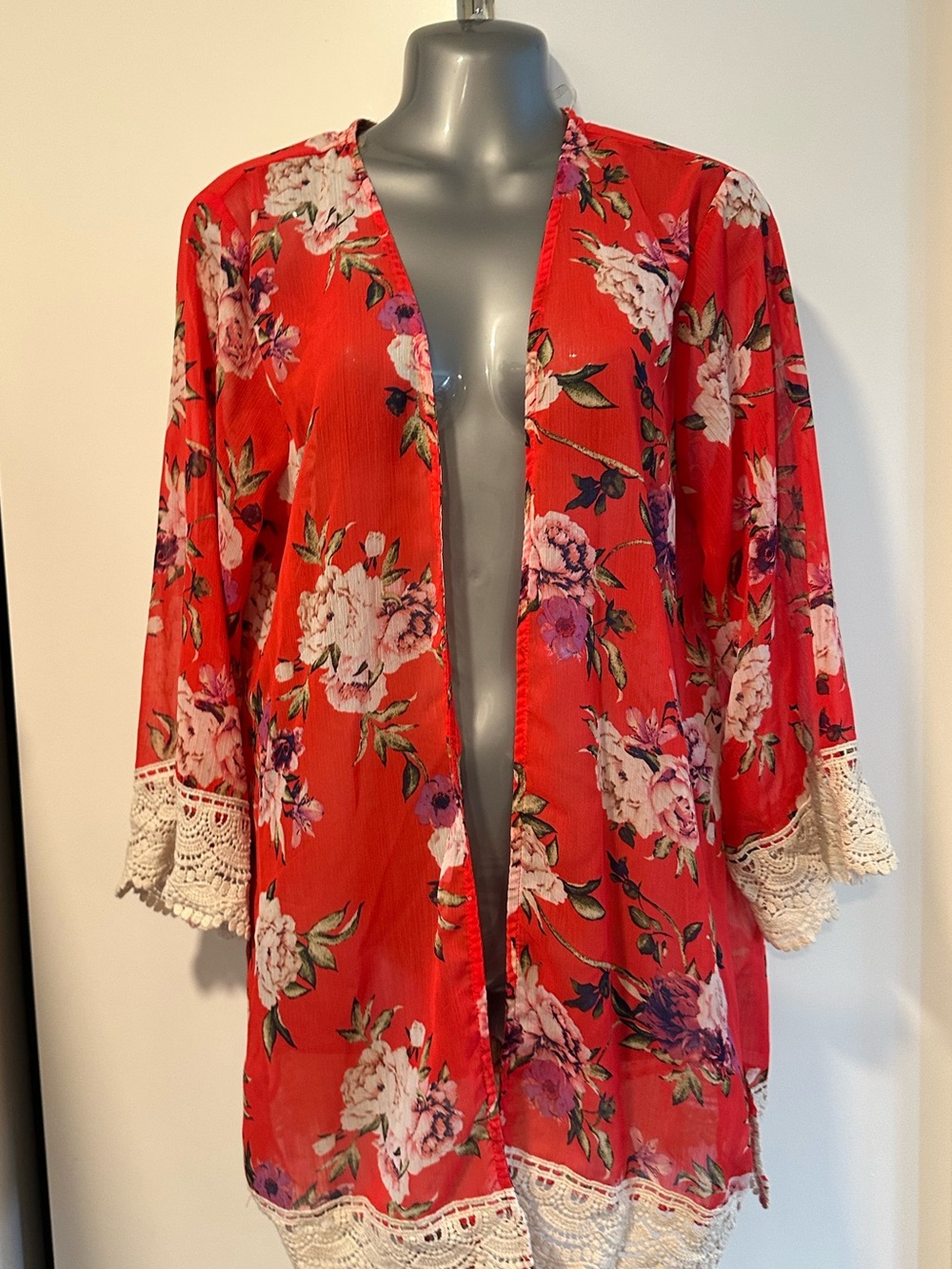 Rewind Large Floral Lace Trim Red Kimono Robe Swim Cover